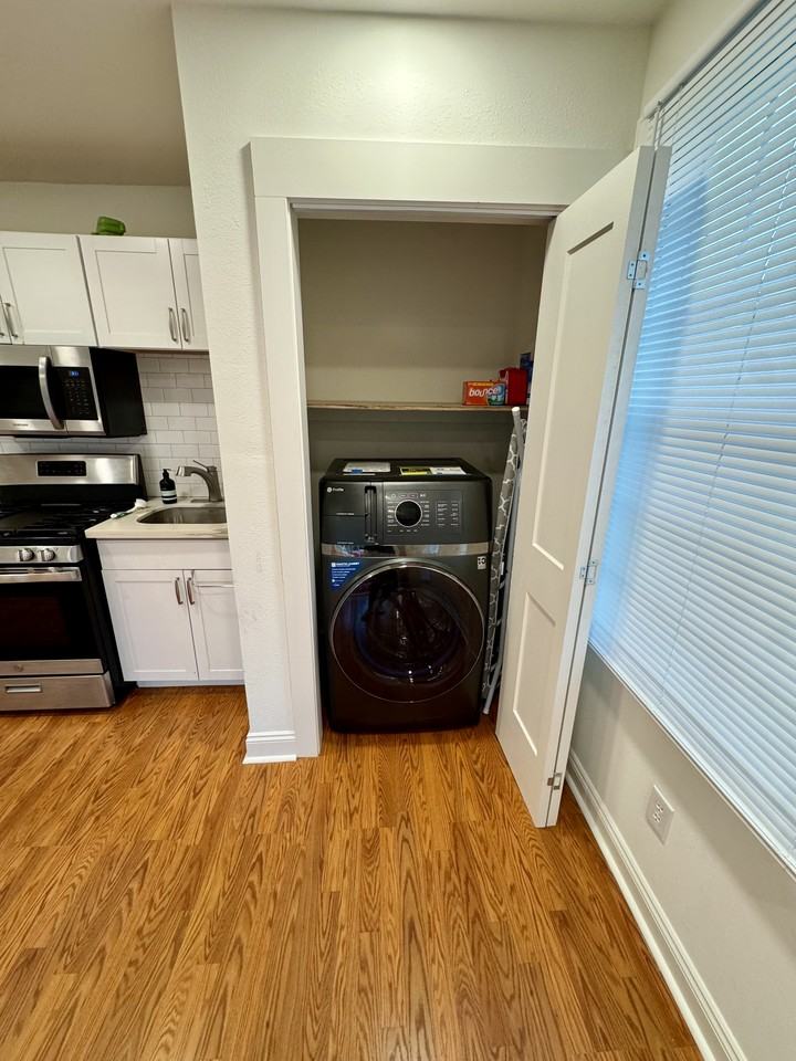 3328 Robert St #NA - Photo 5 of 12