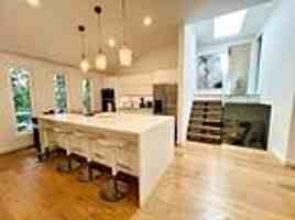 featured image of 51 Castlemere Crescent