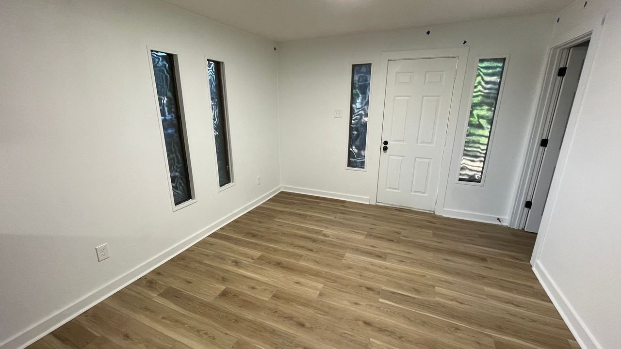 609 Cox St - Photo 4 of 16