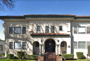 featured image of 445 S 3rd St
