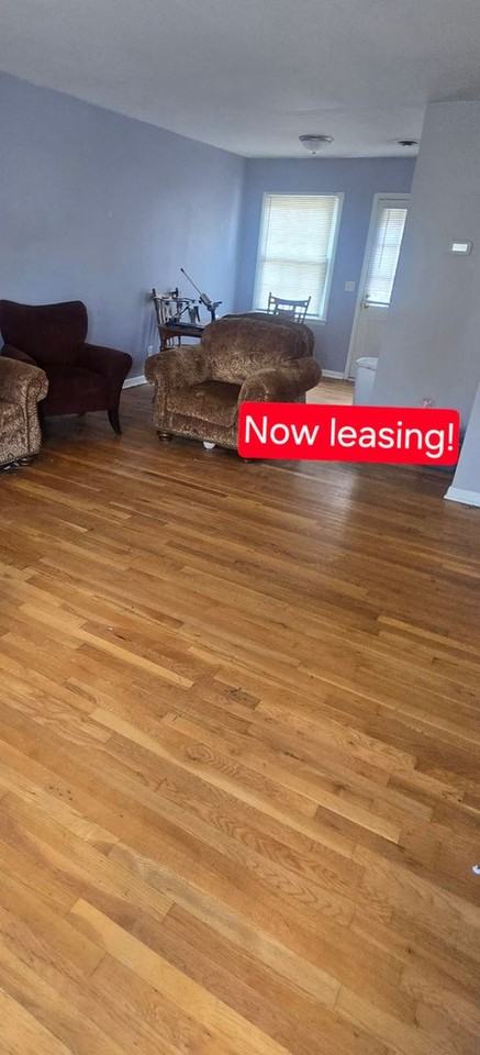 911 Morehead Ave Apt C - Photo 2 of 2