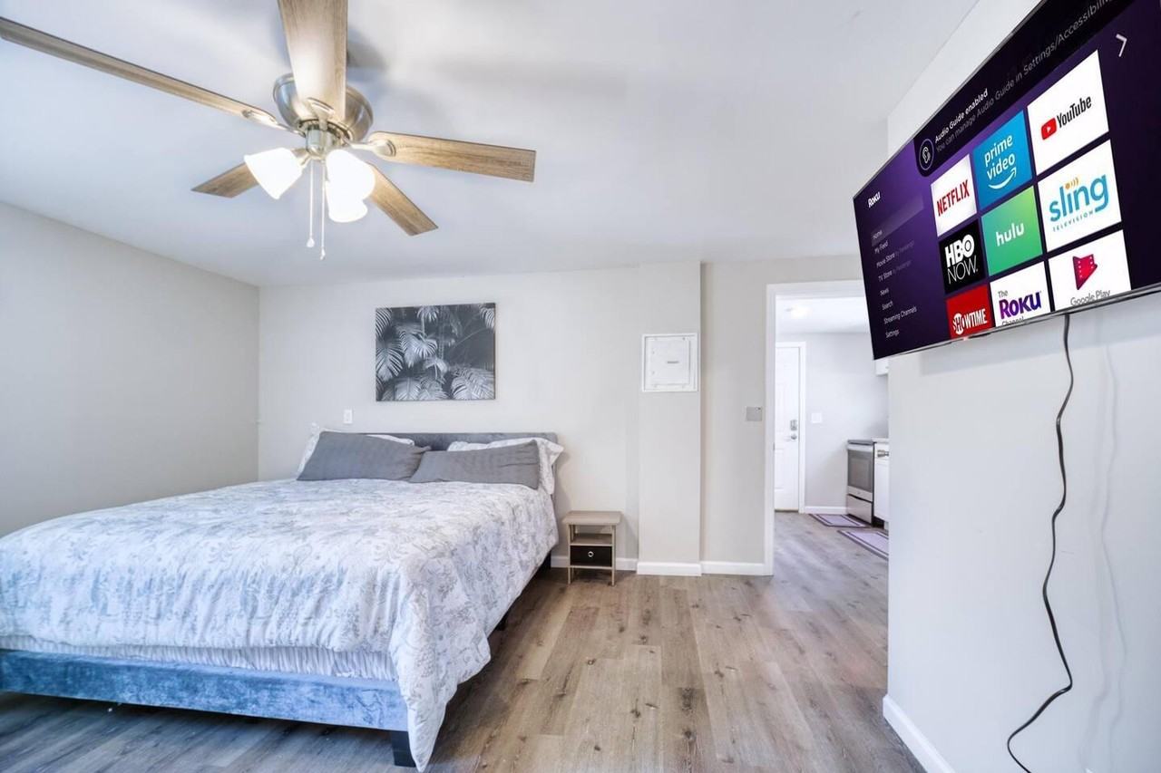 832 Mikael Ave - Photo 5 of 10