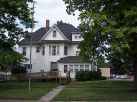 featured image of 302 S 4th St
