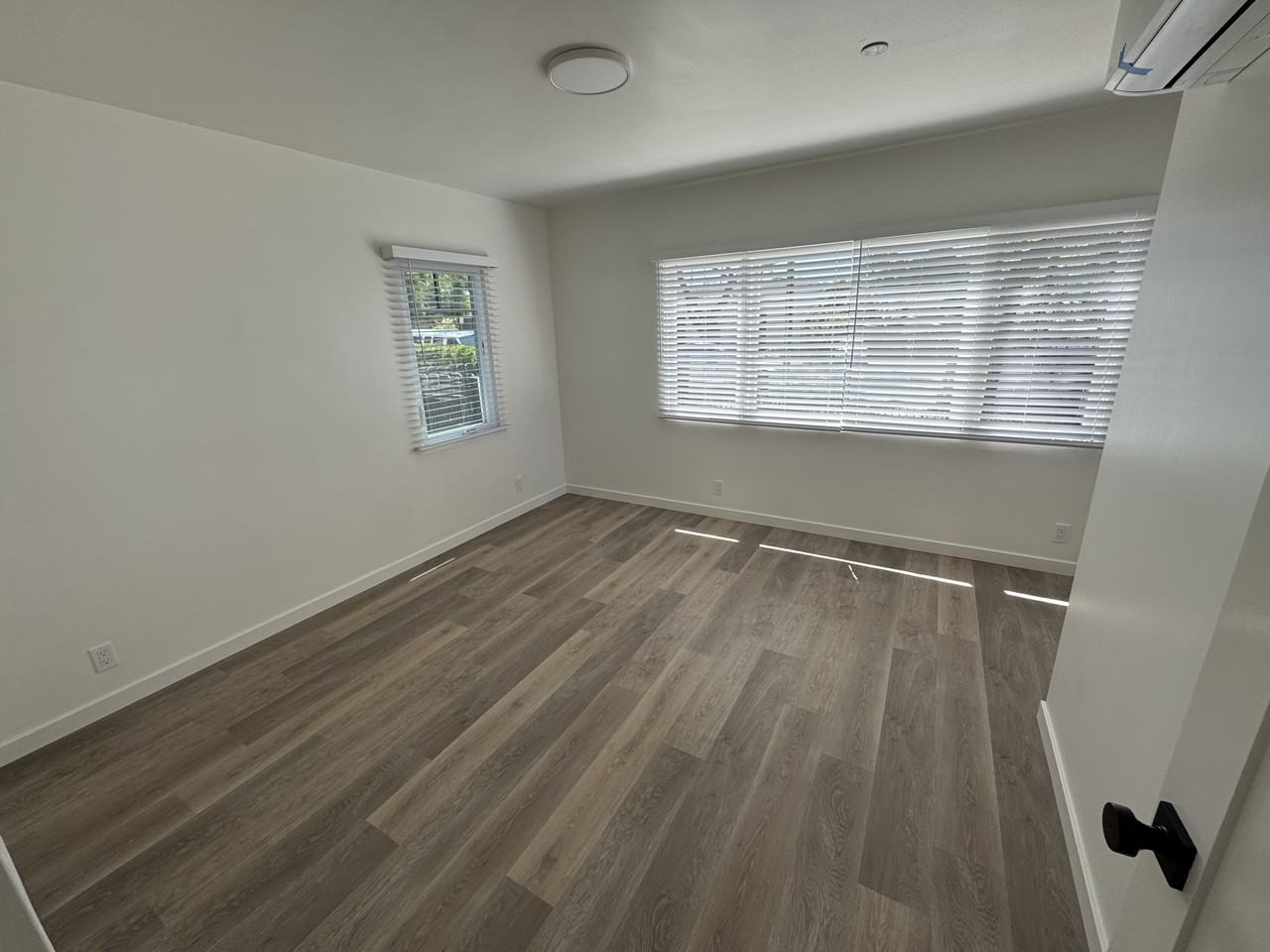 1327 Cacique St #A - Photo 5 of 5