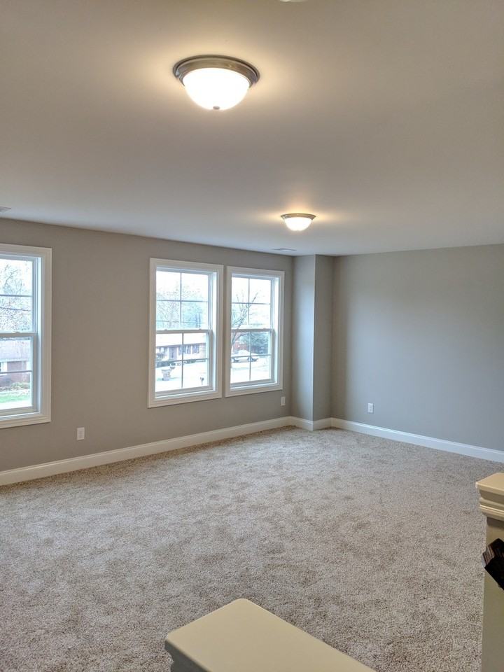 391 Brewer Dr - Photo 6 of 6