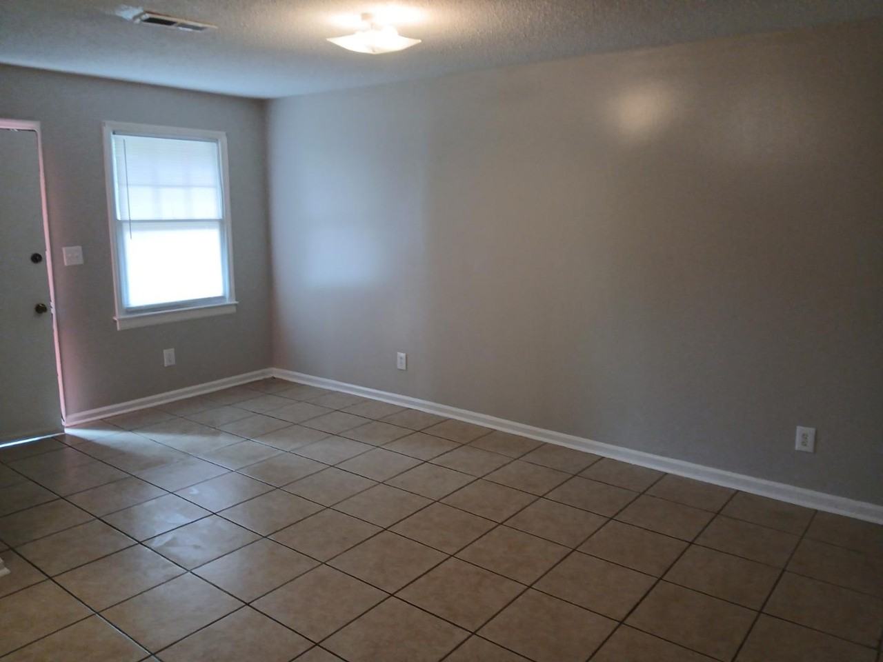 3911 Patton Road Southwest - Photo 4 of 10