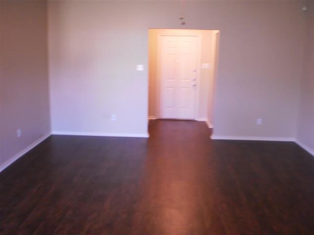 107 Hickory Ln - Photo 5 of 16