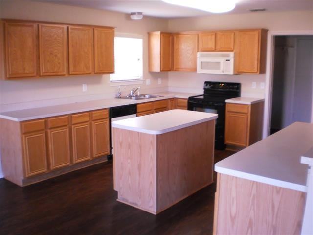 107 Hickory Ln - Photo 7 of 16