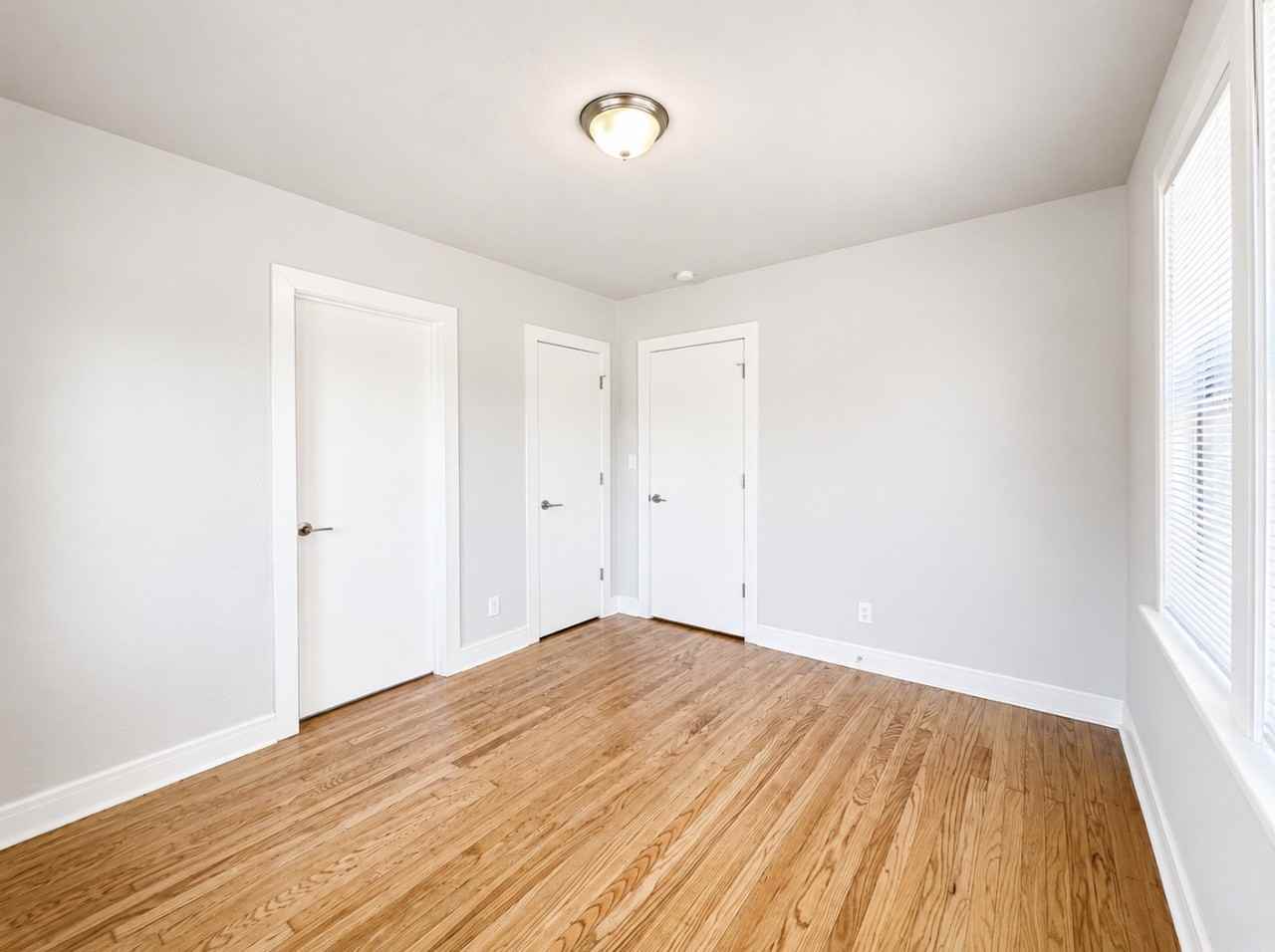 835 East Drive - 6 #6 - Photo 6 of 8