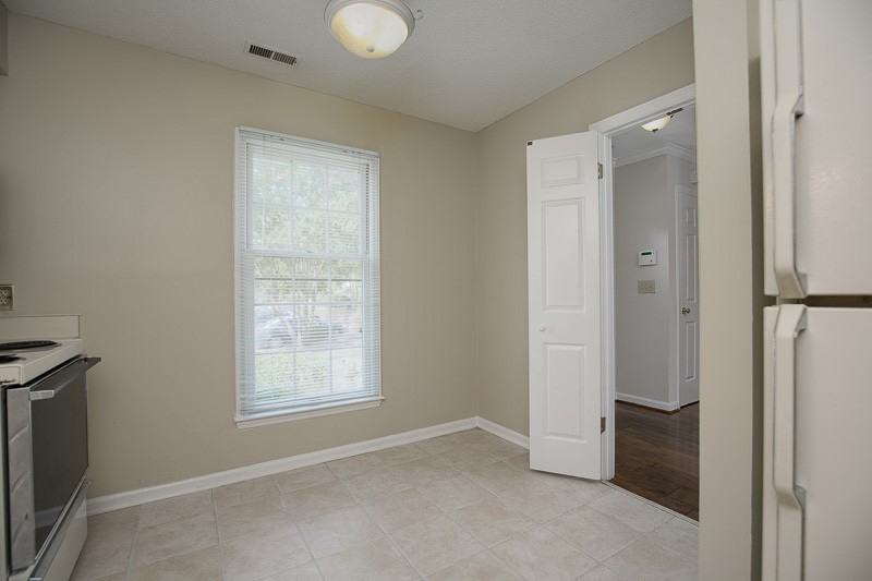 3117 Coachmans Way - Photo 3 of 13