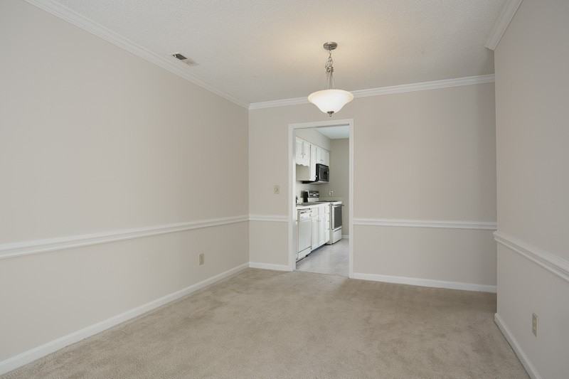 3117 Coachmans Way - Photo 5 of 13