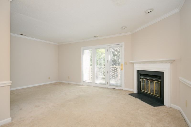 3117 Coachmans Way - Photo 6 of 13