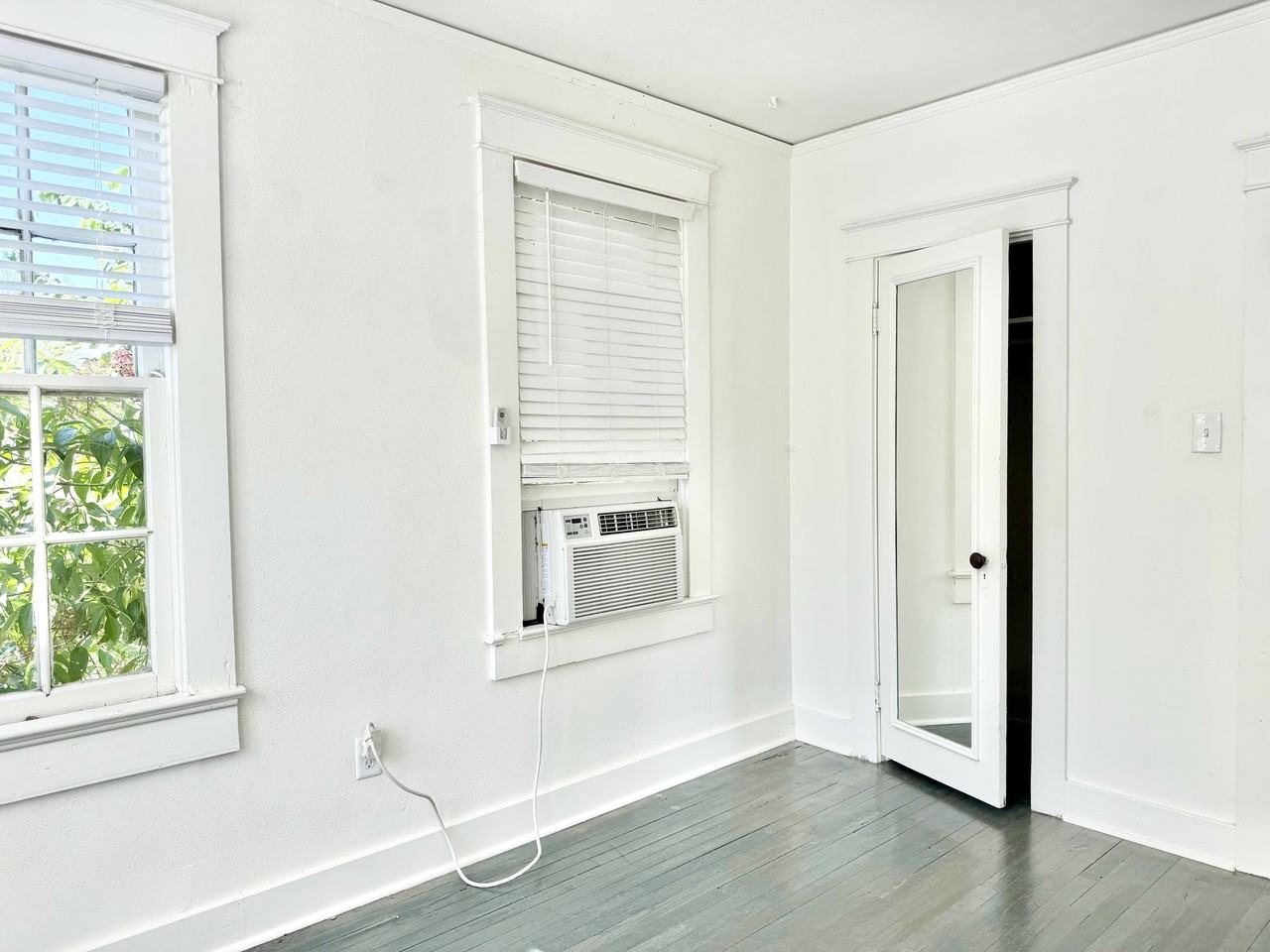 916 Park Blvd #916 - Photo 5 of 7