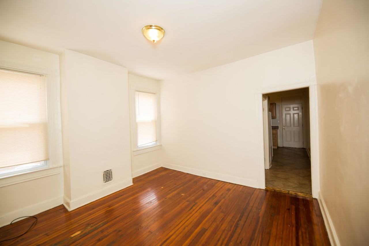 109 W 27th St - Photo 6 of 28