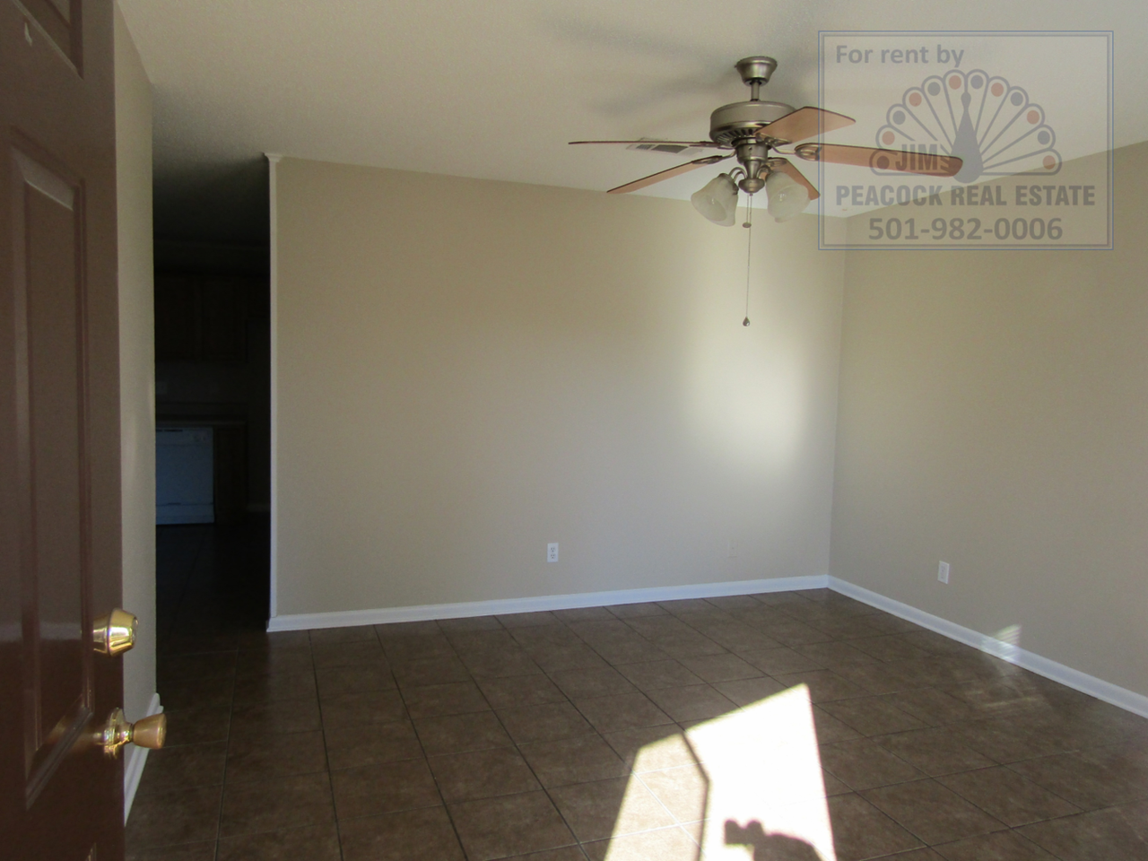 3022 Hines Dr - Photo 2 of 11