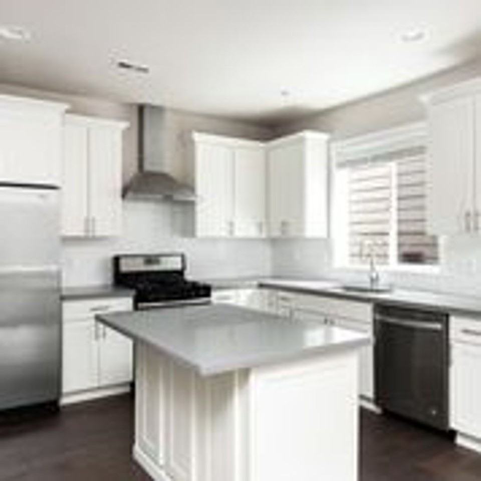 231 161st Pl Se - Photo 3 of 20
