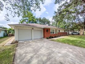 5040 Raleigh Dr - Photo 1 of 1