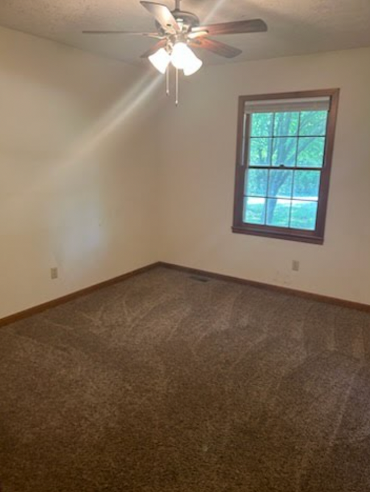 88 Seminole Trl - Photo 6 of 11