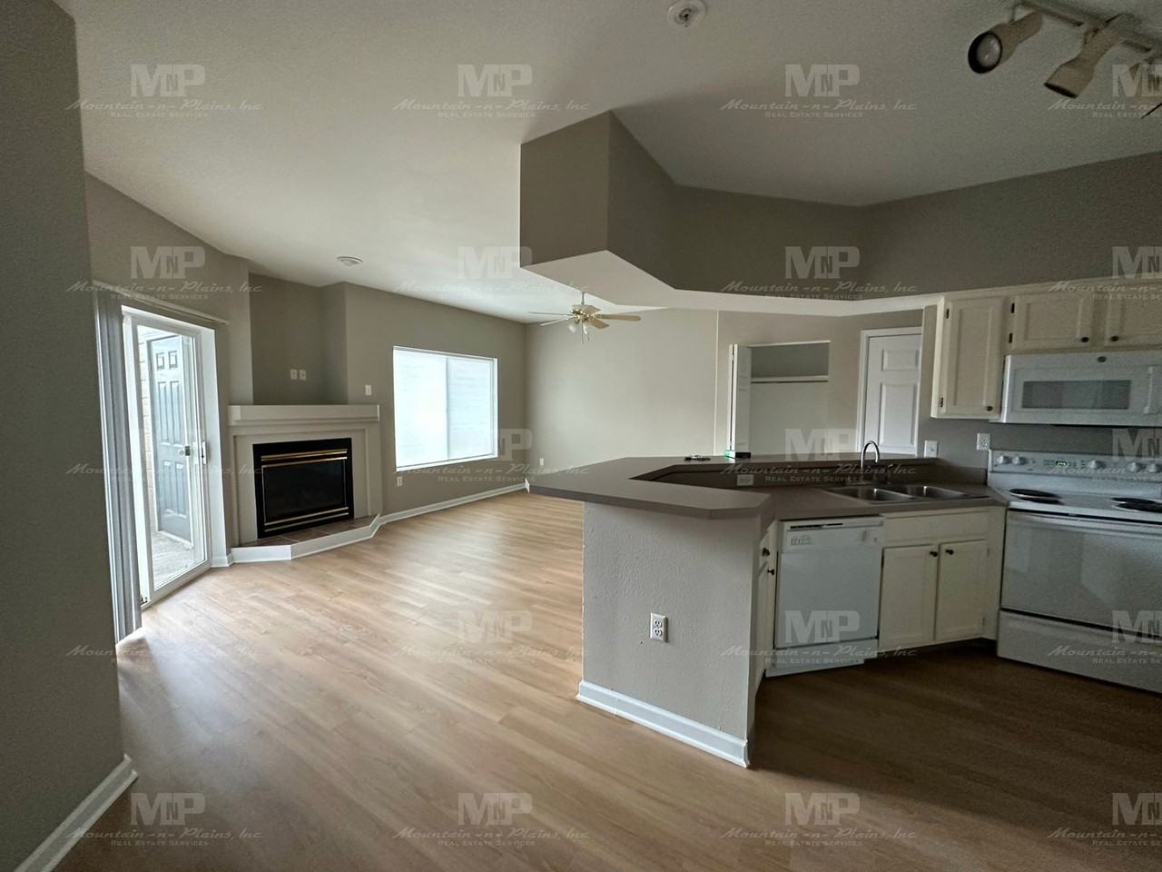 4545 Wheaton Dr Unit F240 - Photo 2 of 11