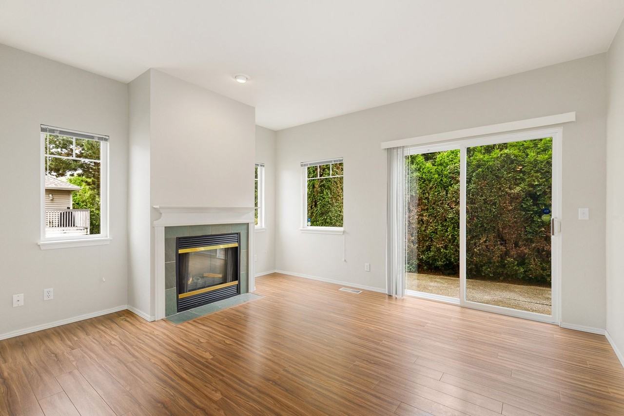 552 S 51st Ct - Photo 6 of 19