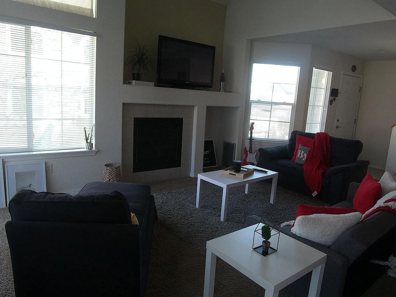 3051 Sage Creek Rd #E29 - Photo 3 of 11