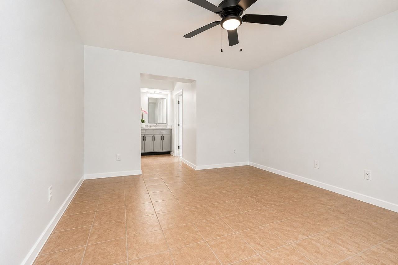 12609 130th St - Photo 6 of 16