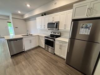 100 Guay Ave - Photo 3 of 18