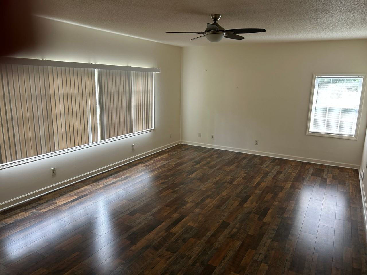 109 Cedar Trails Ct - Photo 4 of 18