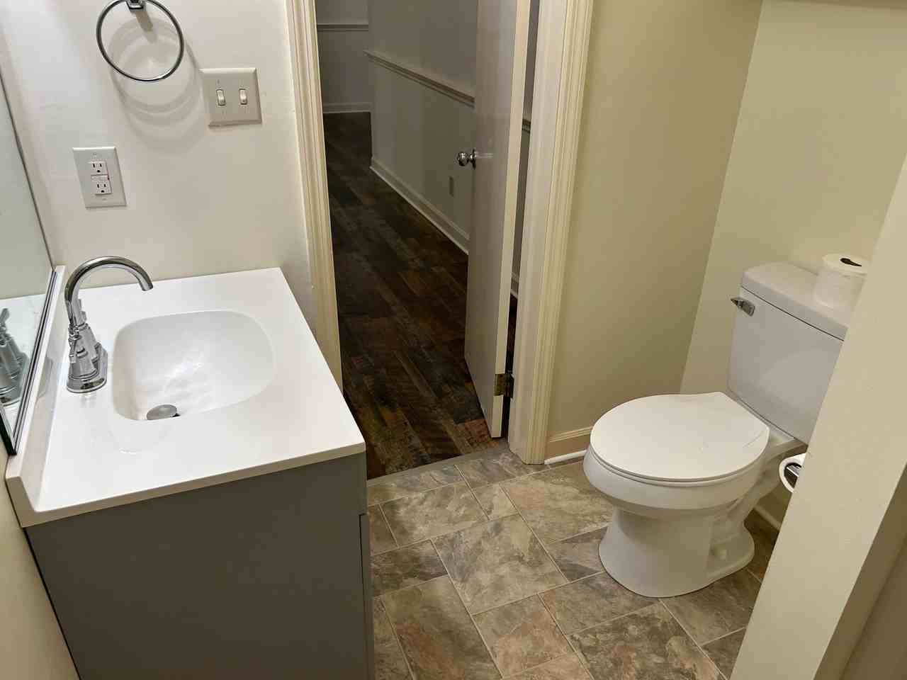109 Cedar Trails Ct - Photo 5 of 18