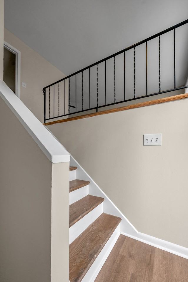 833 Malabu Dr #1 - Photo 6 of 40