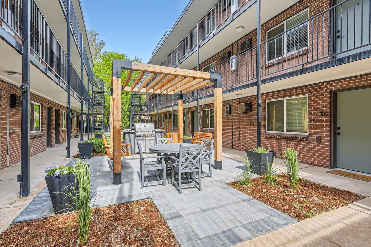 Cedar at Wash Park Apartments - Photo 4 of 8