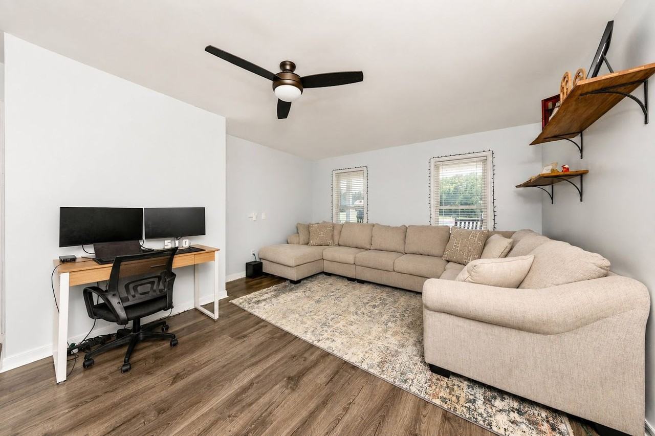 1236 Archie Ln - Photo 5 of 15