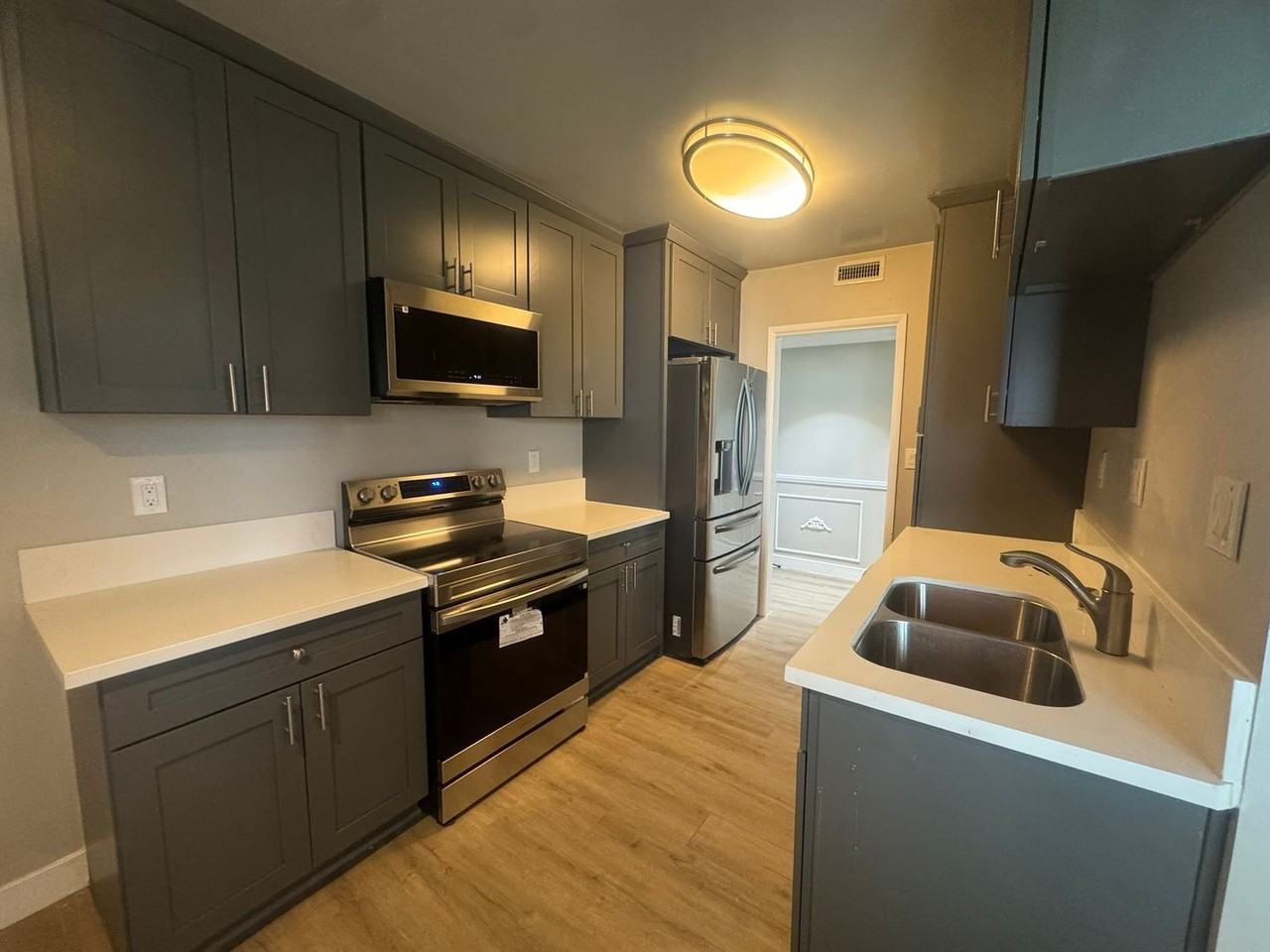 3212 W 84th Pl - Photo 3 of 18