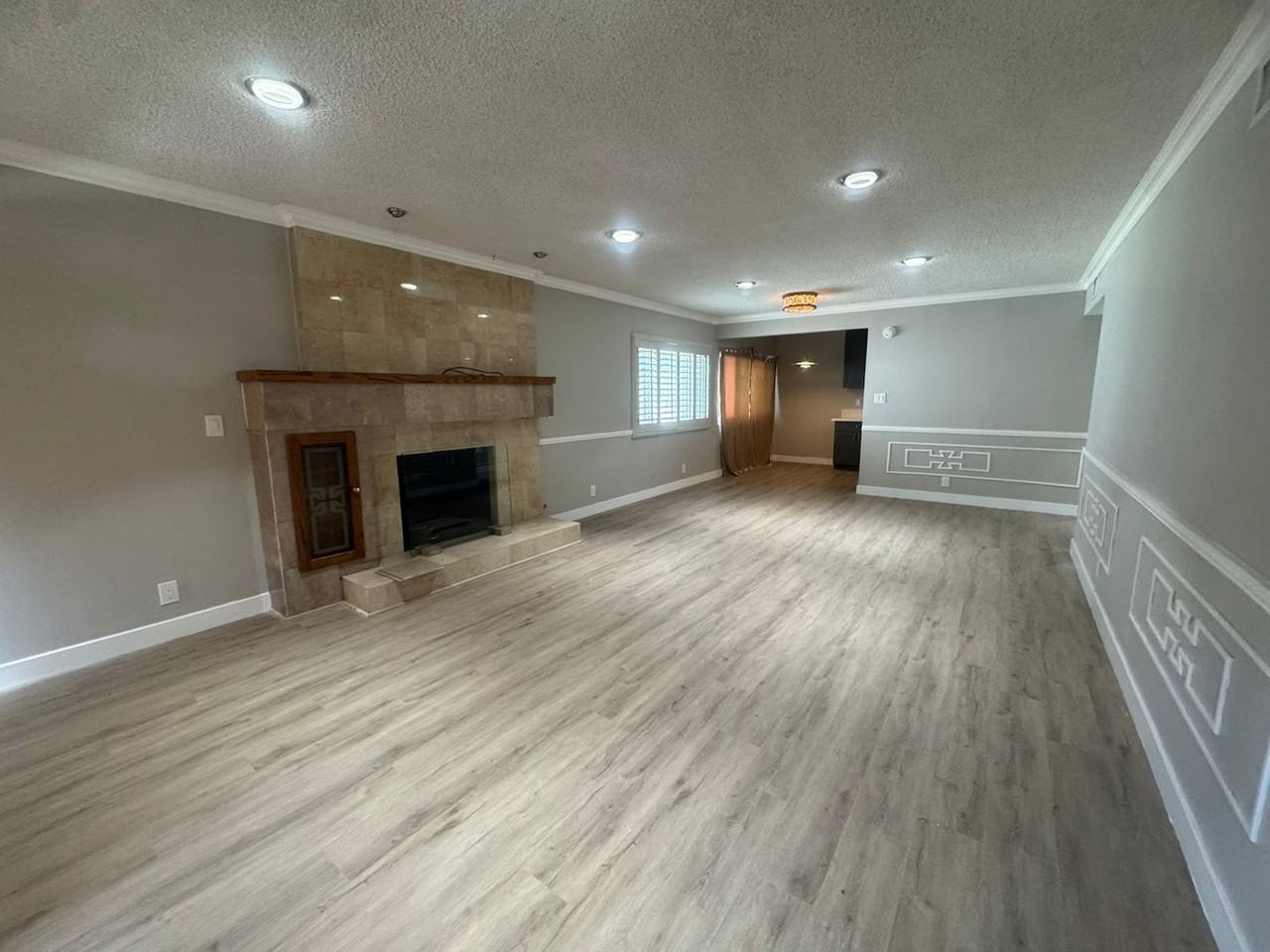 3212 W 84th Pl - Photo 5 of 18