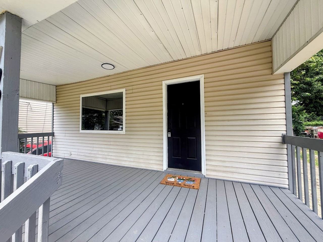 799 Fess Ave - Photo 2 of 20