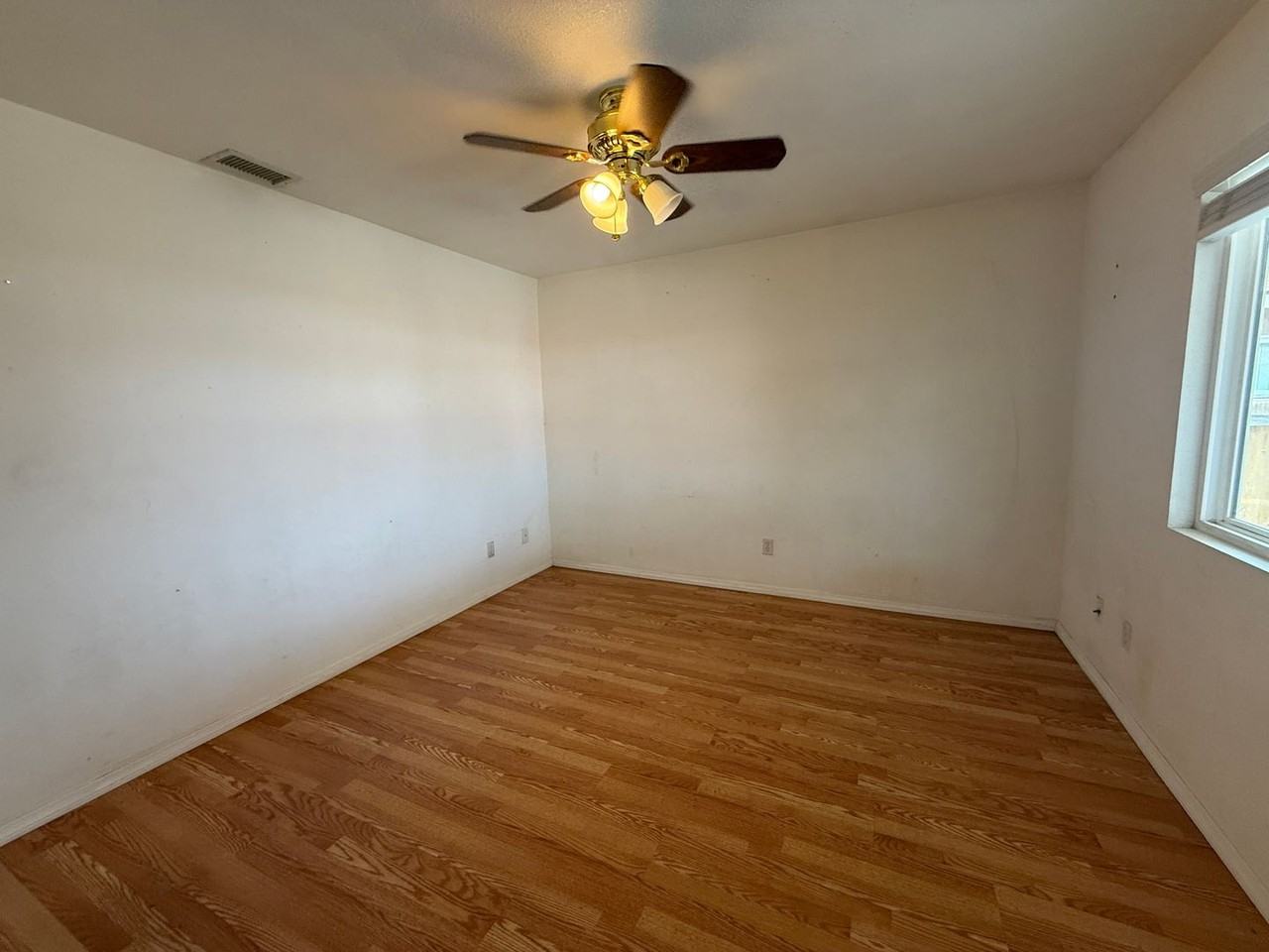 640 Felicita Ave - Photo 4 of 29