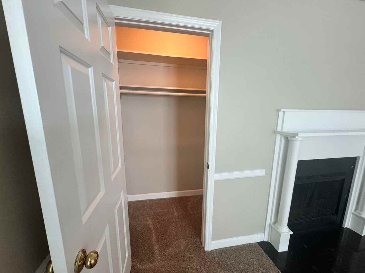 744 Crescent Dr #3 - Photo 6 of 25