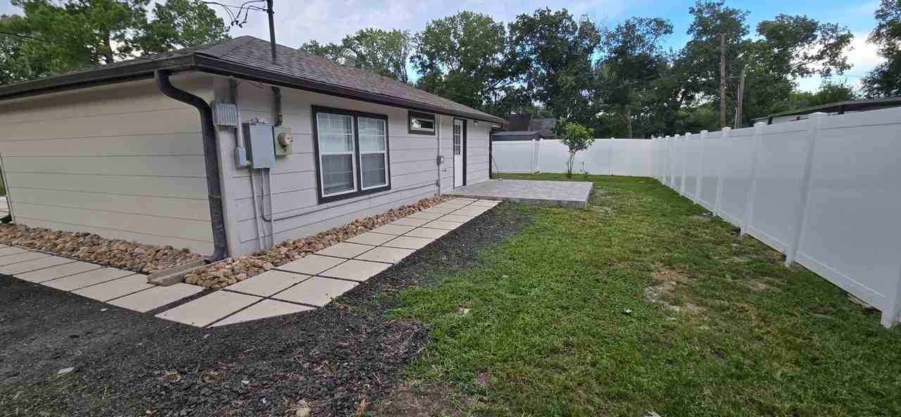 118 Rockleigh Pl - Photo 2 of 50
