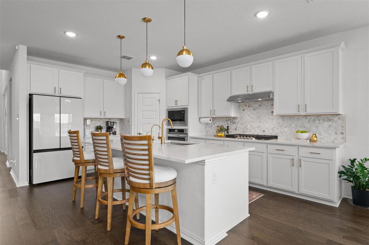 13517 William Tyler Way - Photo 6 of 37