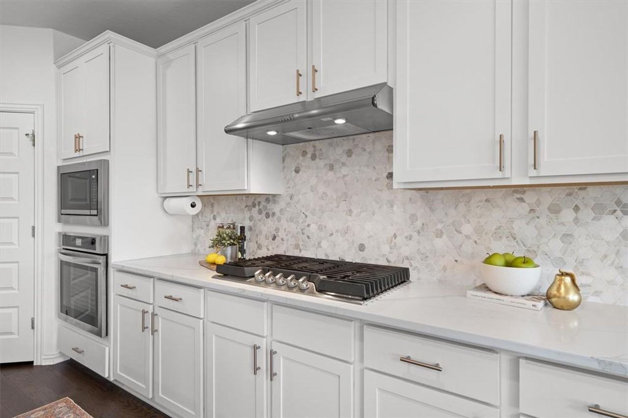 13517 William Tyler Way - Photo 7 of 37