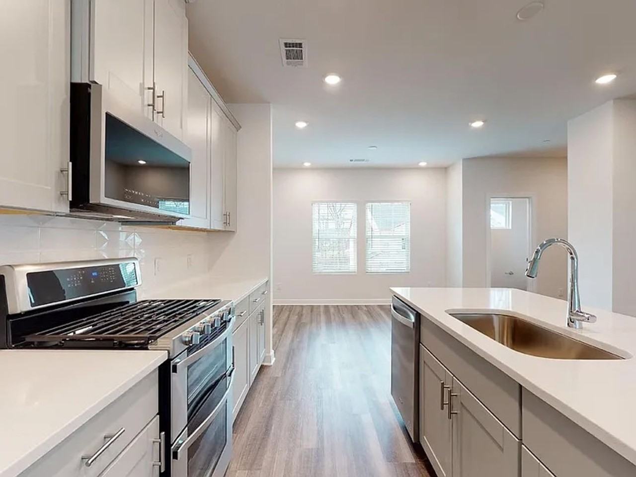 3535 Auburn Curb Rd - Photo 6 of 11