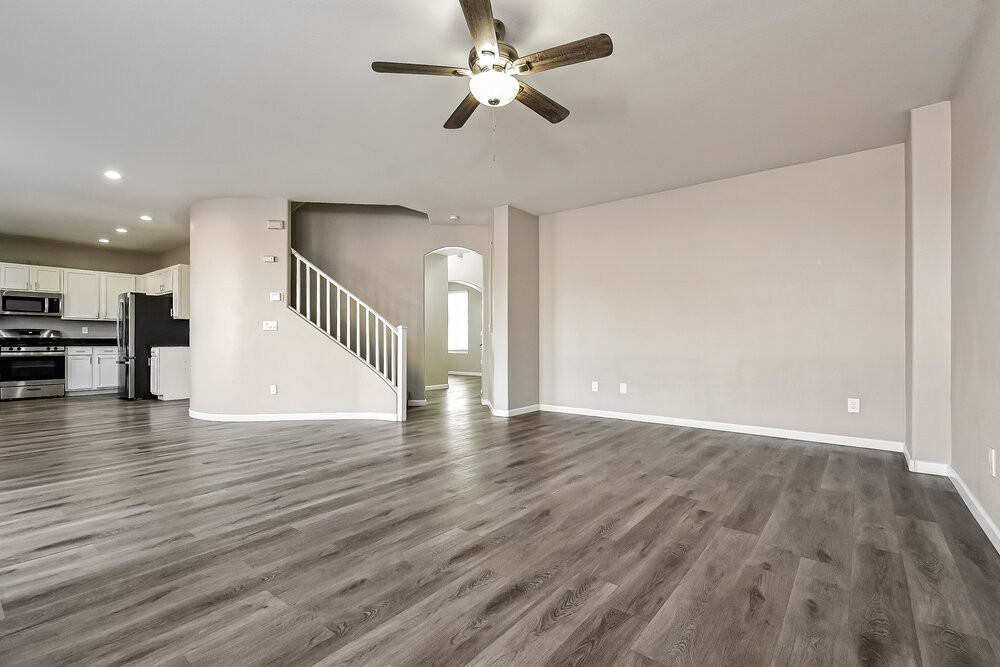 4237 Telstar Ct - Photo 5 of 17