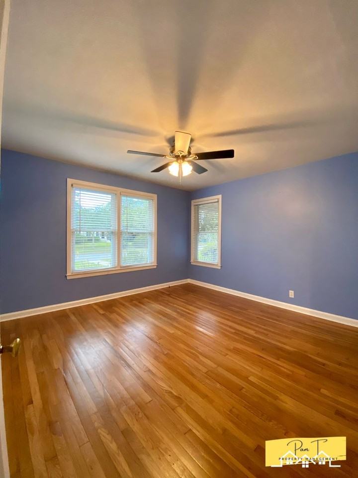 304 Columbus Dr - Photo 5 of 29
