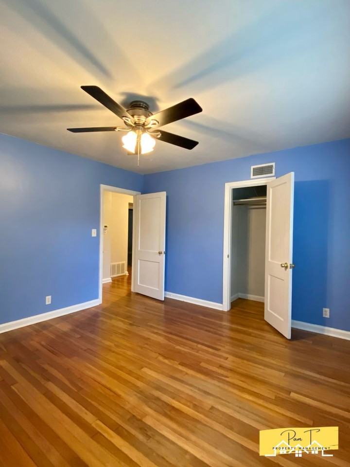 304 Columbus Dr - Photo 6 of 29