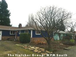 featured image of 14642 7th Ave Sw Uppr #UPPER