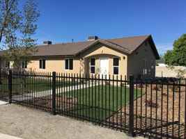 featured image of 1005 S Baker St