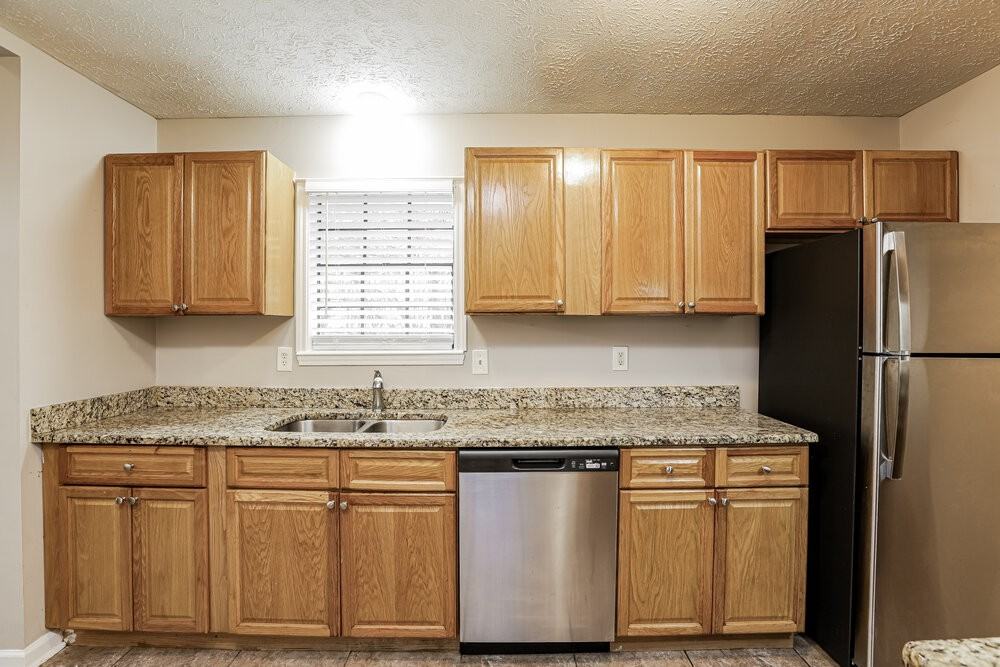 4114 Red Laurel Way - Photo 7 of 16