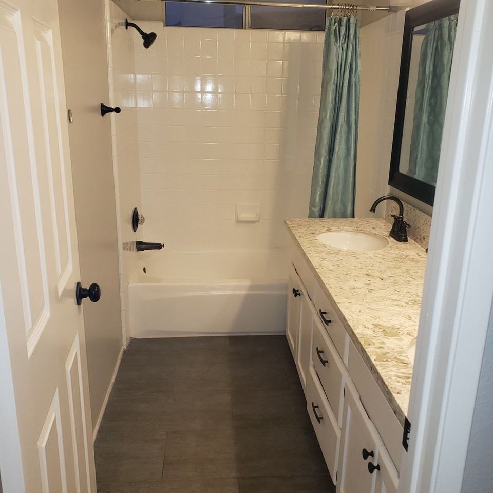 13016 Mew Cir - Photo 5 of 25
