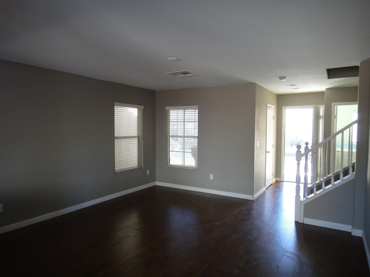 7989 Hilltop Windmill St - Photo 2 of 13