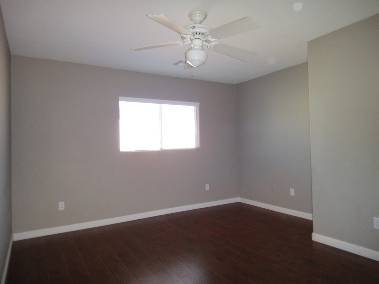 7989 Hilltop Windmill St - Photo 5 of 13